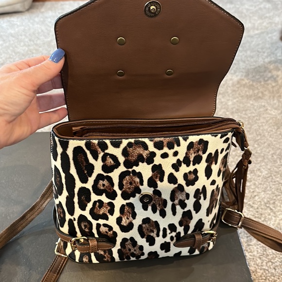 Leopard backpack purse - Picture 3 of 5